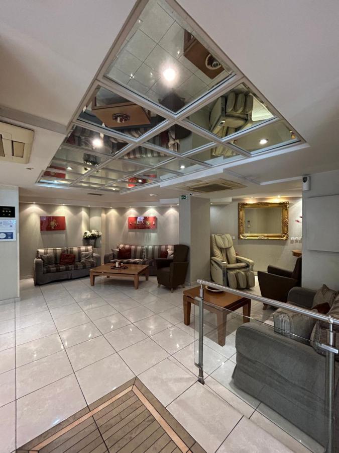Hotel Golden Atena
